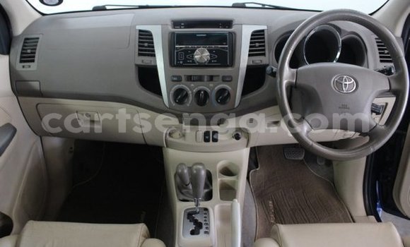 Nunua Ilio tumika Toyota Fortuner Blue Gari ndani ya Big Bend nchini Wilaya ya Lubombo Nunua Ilio tumika Toyota Fortuner Blue Gari ndani ya Big Bend nchini Wilaya ya Lubombo