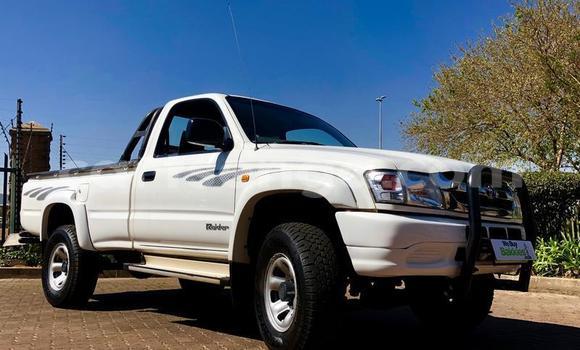 Acheter Occasion Voiture Toyota Hilux Blanc à Ezulwini, Hhohho Acheter Occasion Voiture Toyota Hilux Blanc à Ezulwini, Hhohho