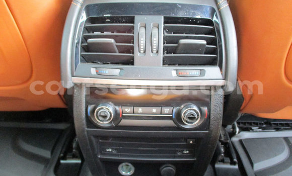 Nunua Ilio tumika BMW X6 M Silver Gari ndani ya Bulembu nchini Hhohho Nunua Ilio tumika BMW X6 M Silver Gari ndani ya Bulembu nchini Hhohho