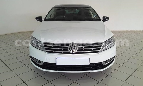 Buy Used Volkswagen Passat CC White Car in Ezulwini in Hhohho Buy Used Volkswagen Passat CC White Car in Ezulwini in Hhohho