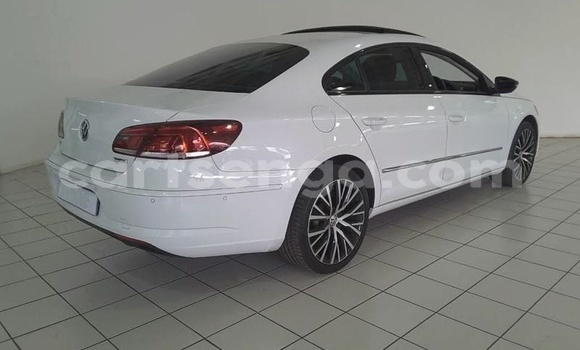 Buy Used Volkswagen Passat CC White Car in Ezulwini in Hhohho Buy Used Volkswagen Passat CC White Car in Ezulwini in Hhohho