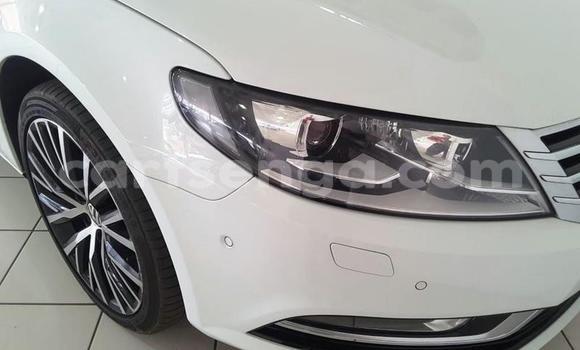 Acheter Occasion Voiture Volkswagen Passat CC Blanc à Ezulwini, Hhohho Acheter Occasion Voiture Volkswagen Passat CC Blanc à Ezulwini, Hhohho