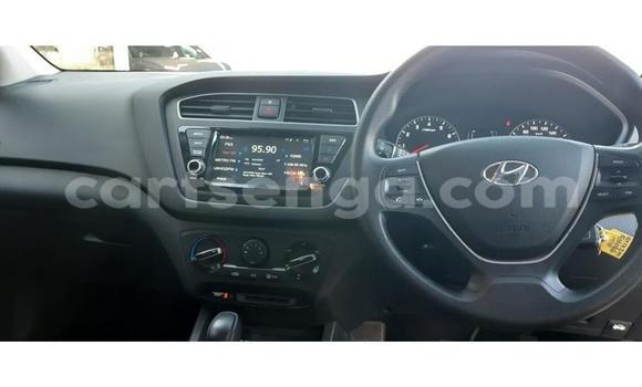 Acheter Occasion Voiture Hyundai i20 Rouge à Manzini, Manzini Acheter Occasion Voiture Hyundai i20 Rouge à Manzini, Manzini