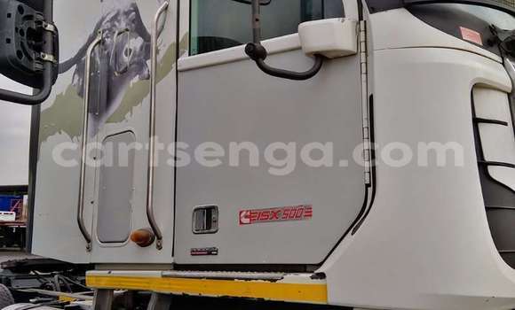 Buy Used Caterpillar 120 White Truck in Mbabane in Manzini Buy Used Caterpillar 120 White Truck in Mbabane in Manzini