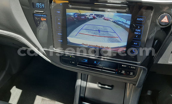 Nunua Ilio tumika Toyota Corolla Silver Gari ndani ya Ezulwini nchini Hhohho Nunua Ilio tumika Toyota Corolla Silver Gari ndani ya Ezulwini nchini Hhohho