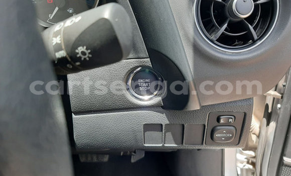 Nunua Ilio tumika Toyota Corolla Silver Gari ndani ya Ezulwini nchini Hhohho Nunua Ilio tumika Toyota Corolla Silver Gari ndani ya Ezulwini nchini Hhohho