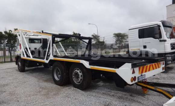 Nunua Ilio tumika Man Silent White Lori ndani ya Mbabane nchini Manzini Nunua Ilio tumika Man Silent White Lori ndani ya Mbabane nchini Manzini