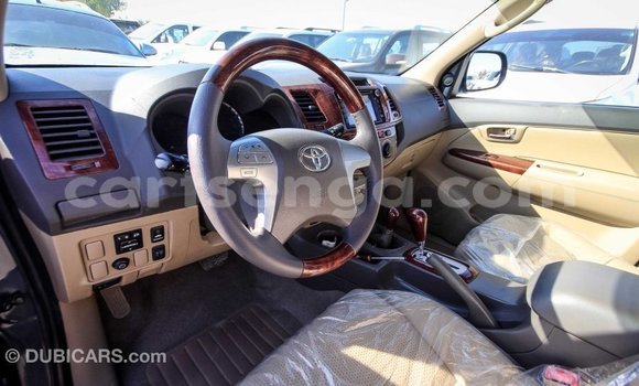 Nunua Imported Toyota Fortuner Other Gari ndani ya Import - Dubai nchini Hhohho Nunua Imported Toyota Fortuner Other Gari ndani ya Import - Dubai nchini Hhohho