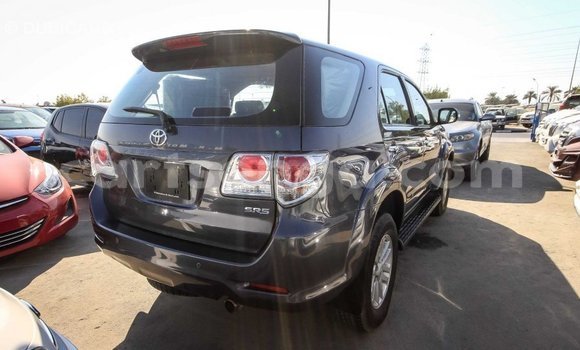 Nunua Imported Toyota Fortuner Other Gari ndani ya Import - Dubai nchini Hhohho Nunua Imported Toyota Fortuner Other Gari ndani ya Import - Dubai nchini Hhohho