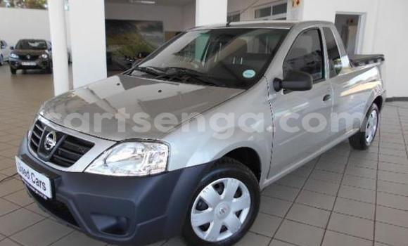 Nunua Ilio tumika Nissan NP 300 Silver Gari ndani ya Hlatikulu nchini Wilaya ya Shiselweni Nunua Ilio tumika Nissan NP 300 Silver Gari ndani ya Hlatikulu nchini Wilaya ya Shiselweni