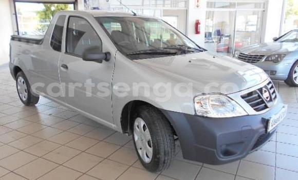 Nunua Ilio tumika Nissan NP 300 Silver Gari ndani ya Hlatikulu nchini Wilaya ya Shiselweni Nunua Ilio tumika Nissan NP 300 Silver Gari ndani ya Hlatikulu nchini Wilaya ya Shiselweni