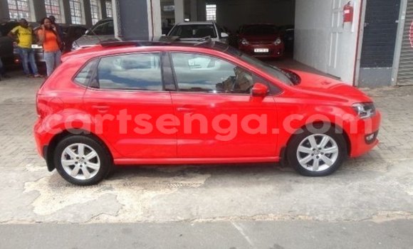 Acheter Occasion Voiture Volkswagen Polo Rouge à Bulembu, Hhohho Acheter Occasion Voiture Volkswagen Polo Rouge à Bulembu, Hhohho