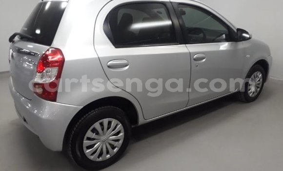 Acheter Occasion Voiture Toyota Etios Gris à Ezulwini, Hhohho Acheter Occasion Voiture Toyota Etios Gris à Ezulwini, Hhohho