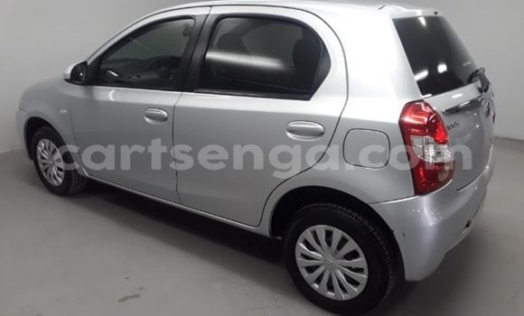 Acheter Occasion Voiture Toyota Etios Gris à Ezulwini, Hhohho Acheter Occasion Voiture Toyota Etios Gris à Ezulwini, Hhohho