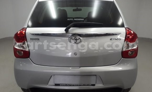 Acheter Occasion Voiture Toyota Etios Gris à Ezulwini, Hhohho Acheter Occasion Voiture Toyota Etios Gris à Ezulwini, Hhohho