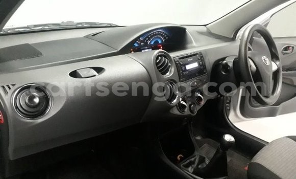Acheter Occasion Voiture Toyota Etios Gris à Ezulwini, Hhohho Acheter Occasion Voiture Toyota Etios Gris à Ezulwini, Hhohho