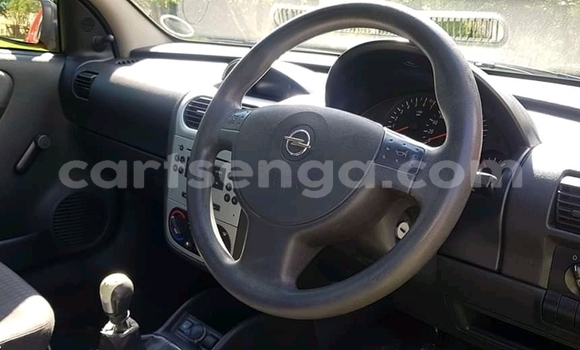 Nunua Ilio tumika Opel Corsa Red Gari ndani ya Mbabane nchini Manzini Nunua Ilio tumika Opel Corsa Red Gari ndani ya Mbabane nchini Manzini