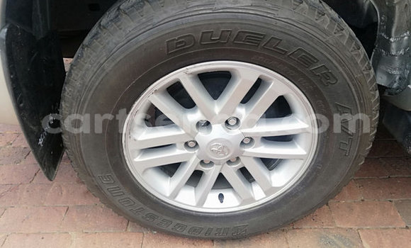 Buy Used Toyota Fortuner Silver Car in Bulembu in Hhohho Buy Used Toyota Fortuner Silver Car in Bulembu in Hhohho