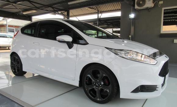 Acheter Occasion Voiture Ford Fiesta ST Blanc à Big Bend, Lubombo Acheter Occasion Voiture Ford Fiesta ST Blanc à Big Bend, Lubombo