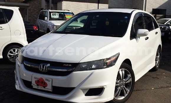 Acheter Occasion Voiture Honda Stream Gris à Hlatikulu, Shiselweni District Acheter Occasion Voiture Honda Stream Gris à Hlatikulu, Shiselweni District