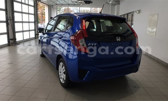 Buy Used Honda FIT Blue Car in Ezulwini in Hhohho Buy Used Honda FIT Blue Car in Ezulwini in Hhohho