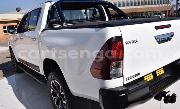 Acheter Occasion Voiture Toyota Hilux Blanc à Ezulwini, Hhohho Acheter Occasion Voiture Toyota Hilux Blanc à Ezulwini, Hhohho