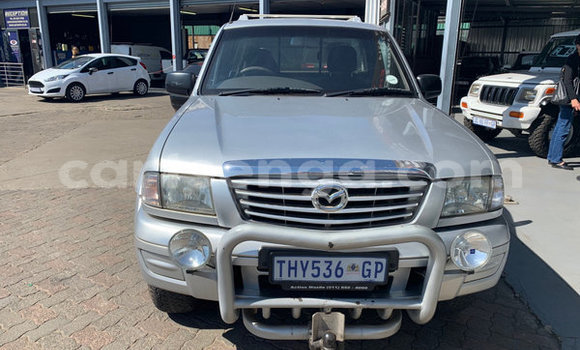Acheter Occasion Voiture Mazda BT-50 Gris à Hlatikulu, Shiselweni District Acheter Occasion Voiture Mazda BT-50 Gris à Hlatikulu, Shiselweni District