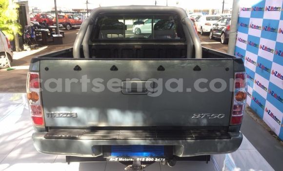 Acheter Occasion Voiture Mazda BT-50 Gris à Ezulwini, Hhohho Acheter Occasion Voiture Mazda BT-50 Gris à Ezulwini, Hhohho