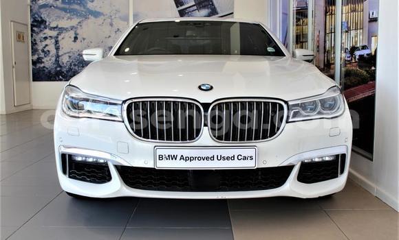 Acheter Occasion Voiture BMW 7er Blanc à Mbabane, Manzini Acheter Occasion Voiture BMW 7er Blanc à Mbabane, Manzini