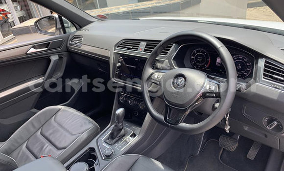 Nunua Ilio tumika Volkswagen Tiguan White Gari ndani ya Hlatikulu nchini Wilaya ya Shiselweni Nunua Ilio tumika Volkswagen Tiguan White Gari ndani ya Hlatikulu nchini Wilaya ya Shiselweni