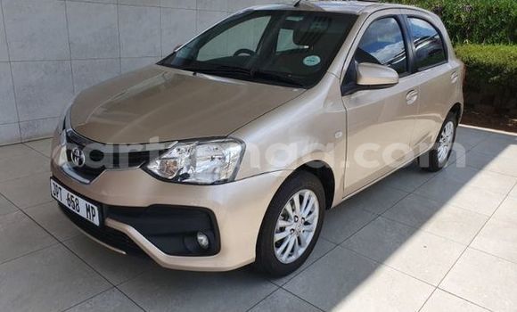 Nunua Ilio tumika Toyota Etios Beige Gari ndani ya Hluti nchini Wilaya ya Shiselweni Nunua Ilio tumika Toyota Etios Beige Gari ndani ya Hluti nchini Wilaya ya Shiselweni