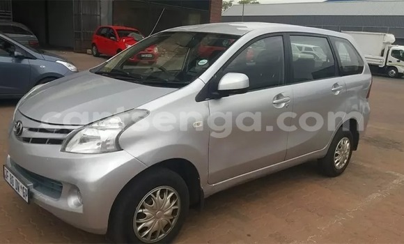 Acheter Occasion Voiture Toyota Avanza Gris à Big Bend, Lubombo Acheter Occasion Voiture Toyota Avanza Gris à Big Bend, Lubombo
