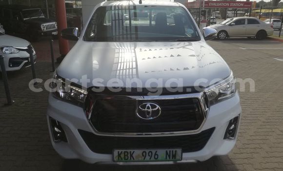Acheter Occasion Voiture Toyota Hilux Blanc à Big Bend, Lubombo District Acheter Occasion Voiture Toyota Hilux Blanc à Big Bend, Lubombo District