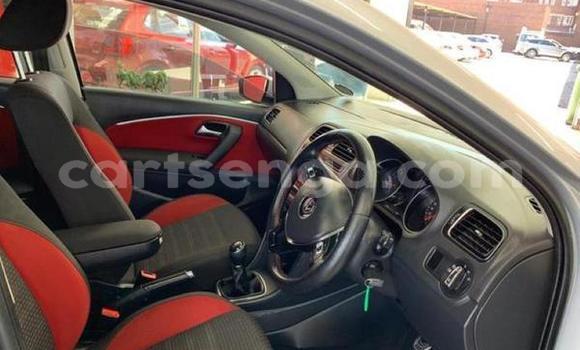 Acheter Occasion Voiture Volkswagen Polo Gris à Big Bend, Lubombo District Acheter Occasion Voiture Volkswagen Polo Gris à Big Bend, Lubombo District