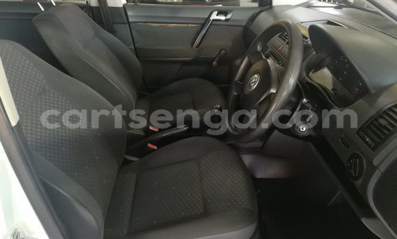 Acheter Occasion Voiture Volkswagen Polo Blanc à Big Bend, Lubombo District Acheter Occasion Voiture Volkswagen Polo Blanc à Big Bend, Lubombo District