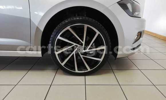 Acheter Occasion Voiture Volkswagen Polo Gris à Big Bend, Lubombo District Acheter Occasion Voiture Volkswagen Polo Gris à Big Bend, Lubombo District