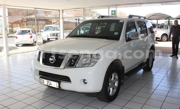 Acheter Occasion Voiture Nissan Pathfinder Blanc à Ezulwini, Hhohho Acheter Occasion Voiture Nissan Pathfinder Blanc à Ezulwini, Hhohho