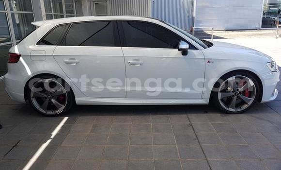 Acheter Occasion Voiture Audi RS3 Blanc à Tshaneni, Lubombo Acheter Occasion Voiture Audi RS3 Blanc à Tshaneni, Lubombo