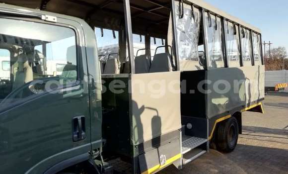 Nunua Ilio tumika Isuzu FTR 850 Brown Lori ndani ya Mbabane nchini Manzini Nunua Ilio tumika Isuzu FTR 850 Brown Lori ndani ya Mbabane nchini Manzini