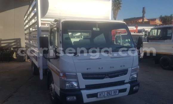 Nunua Ilio tumika Mitsubishi L400 White Lori ndani ya Mbabane nchini Manzini Nunua Ilio tumika Mitsubishi L400 White Lori ndani ya Mbabane nchini Manzini