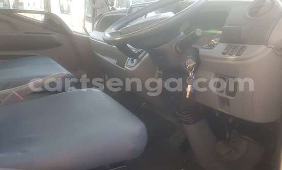 Nunua Ilio tumika Mitsubishi L400 White Lori ndani ya Mbabane nchini Manzini Nunua Ilio tumika Mitsubishi L400 White Lori ndani ya Mbabane nchini Manzini