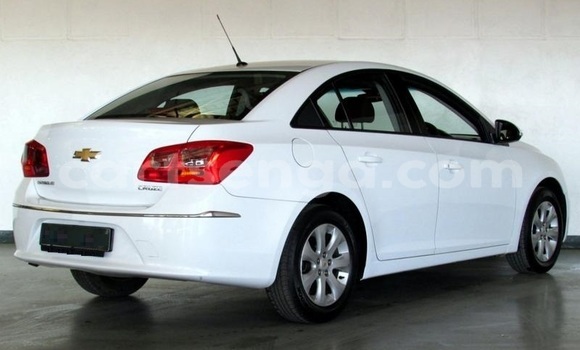 Nunua Ilio tumika Chevrolet Cruze White Gari ndani ya Ezulwini nchini Hhohho Nunua Ilio tumika Chevrolet Cruze White Gari ndani ya Ezulwini nchini Hhohho