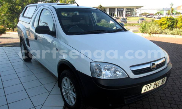 Buy Used Chevrolet Corsa White Car in Import - Dubai in Hhohho Buy Used Chevrolet Corsa White Car in Import - Dubai in Hhohho