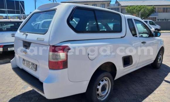 Buy Used Chevrolet Corsa White Car in Bulembu in Hhohho Buy Used Chevrolet Corsa White Car in Bulembu in Hhohho