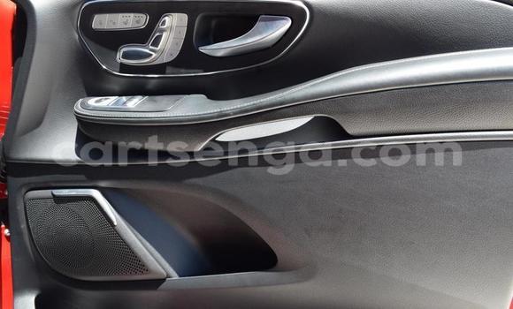 Nunua Ilio tumika Mercedes‒Benz V-klasse Red Gari ndani ya Big Bend nchini Wilaya ya Lubombo Nunua Ilio tumika Mercedes‒Benz V-klasse Red Gari ndani ya Big Bend nchini Wilaya ya Lubombo