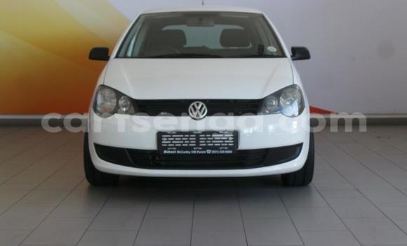 Nunua Ilio tumika Volkswagen Polo Silver Gari ndani ya Manzini nchini Manzini Nunua Ilio tumika Volkswagen Polo Silver Gari ndani ya Manzini nchini Manzini