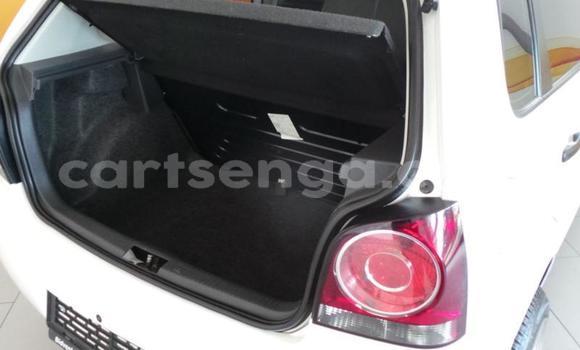 Nunua Ilio tumika Volkswagen Polo Silver Gari ndani ya Manzini nchini Manzini Nunua Ilio tumika Volkswagen Polo Silver Gari ndani ya Manzini nchini Manzini