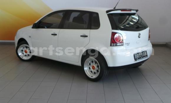 Nunua Ilio tumika Volkswagen Polo Silver Gari ndani ya Manzini nchini Manzini Nunua Ilio tumika Volkswagen Polo Silver Gari ndani ya Manzini nchini Manzini