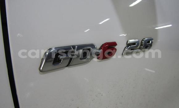 Acheter Occasion Voiture Toyota Hilux Blanc à Hlatikulu, Shiselweni District Acheter Occasion Voiture Toyota Hilux Blanc à Hlatikulu, Shiselweni District