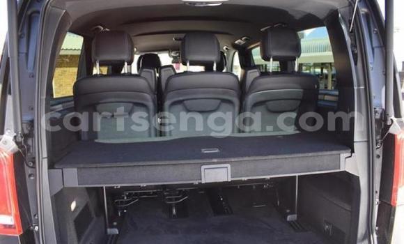 Nunua Ilio tumika Mercedes‒Benz V-klasse Black Gari ndani ya Ezulwini nchini Hhohho Nunua Ilio tumika Mercedes‒Benz V-klasse Black Gari ndani ya Ezulwini nchini Hhohho